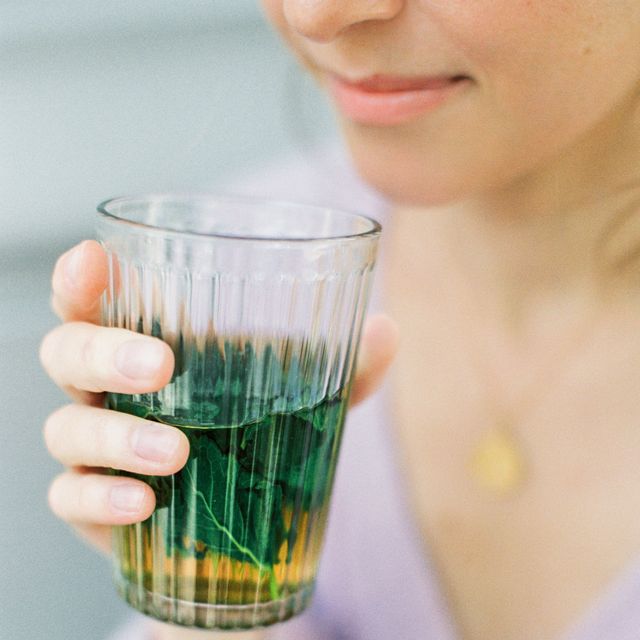 For Hormonal Acne, Try This Tea